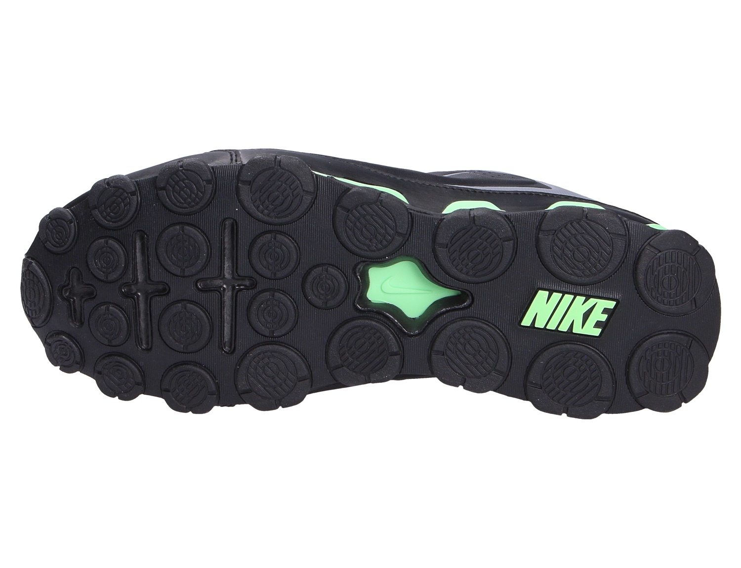 Ansicht der schwarzen Laufsohle des Nike Reax 8 NSW Sneakers mit markantem Profil, grünen Details und Reax-Dämpfung für dynamischen Alltagskomfort
