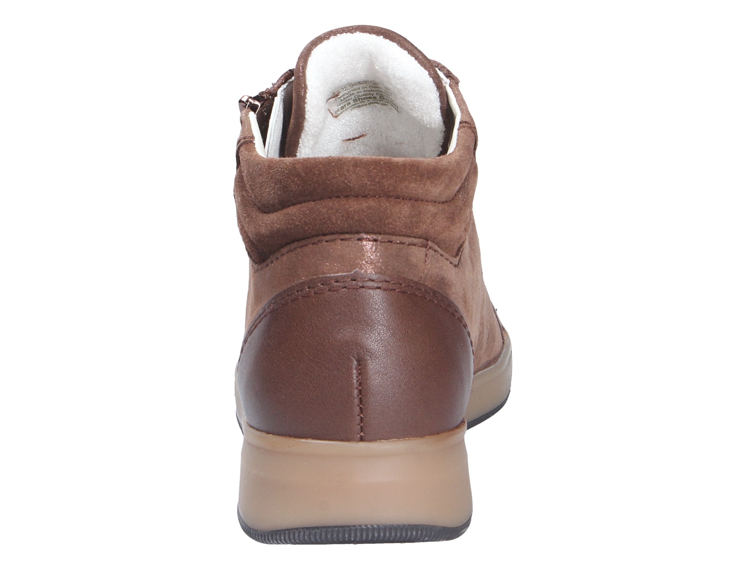Rückansicht des braunen Ara ROM Sneakers mit gepolstertem Schaftrand, warmem Innenfutter und heller Laufsohle